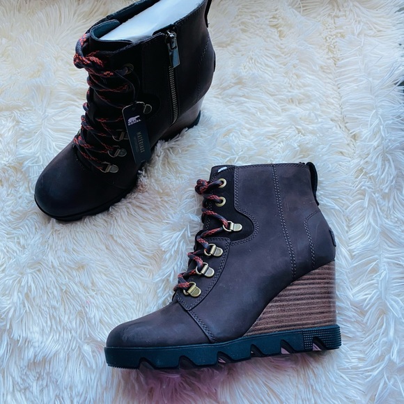 Sorel Joan Uptown - Picture 2 of 5